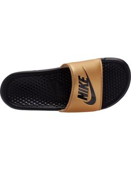 Chancla Mujer  Nike Benassi Dorada