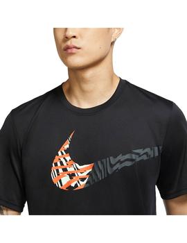 Camiseta Hombre Nike Legend Negra