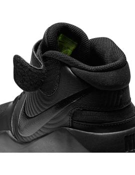 Zapatilla Niño Nike Team Hustle Negra