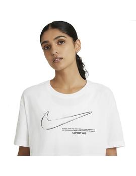 Camiseta Mujer Nike Swoosh Blanca