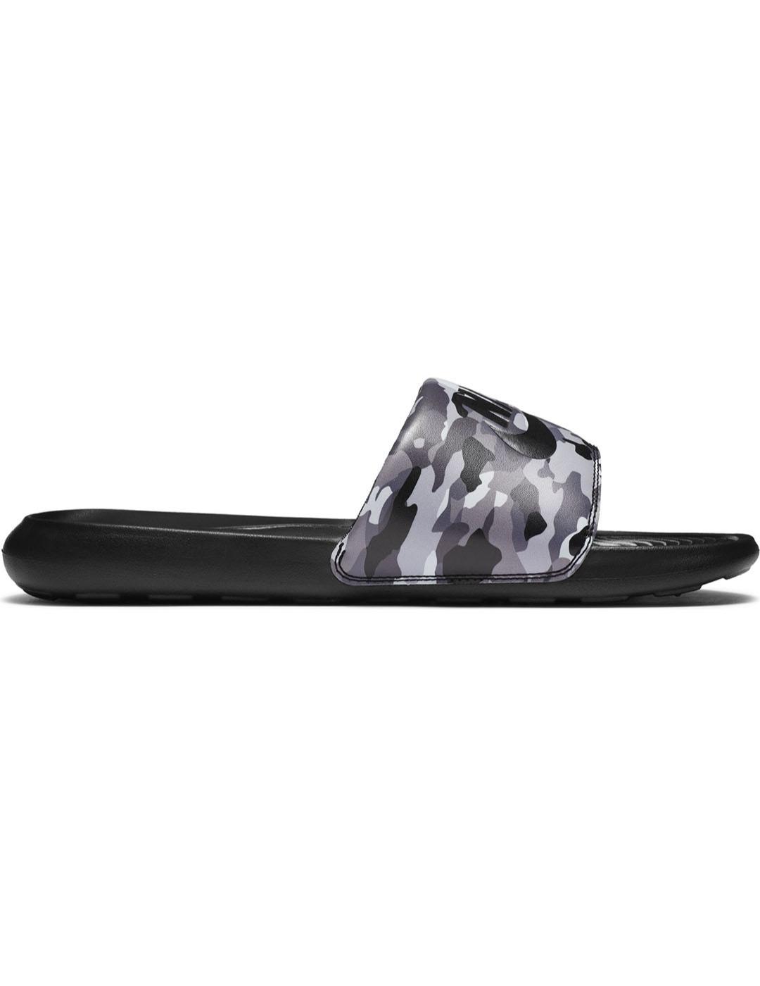 Chancla Hombre Nike Benassi Negra