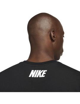 Camiseta Hombre Nike Repeat Negra