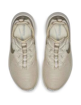 Zapatilla Nike Free Tr 8 Mujer Beige