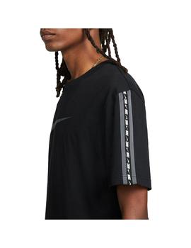 Camiseta Hombre Nike Repeat Negra