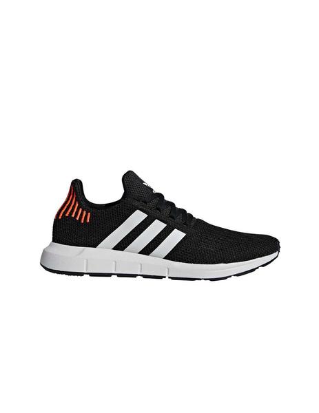 Zapatilla adidas Swift Hombre