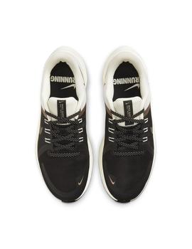 Zapatilla Mujer Nike Quest 4 Negra Dorada