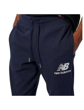 Pantalón Hombre New Balance Essential Stacked Marino