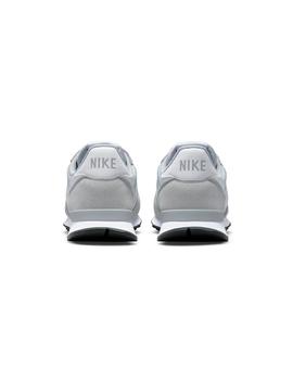 Zapatila Mujer Nike Internationalist Gris