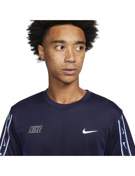 Camiseta Hombre Nike Nsw Repeat azul Negro