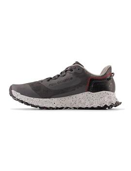 Zapatilla Hombre NB Fresh Foam Garoe V1 Gris