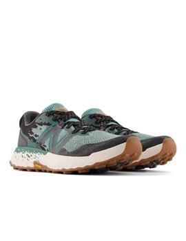 Zapatilla Hombre NB Fresh Foam Hierro V7 Verde