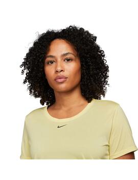 Camiseta Mujer Nike One Amarilla