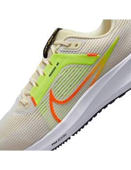 Zapatilla Hombre Nike Pegasus 40 Blanca Fluor