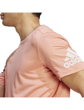 Camiseta Hombre adidas Run It Coral
