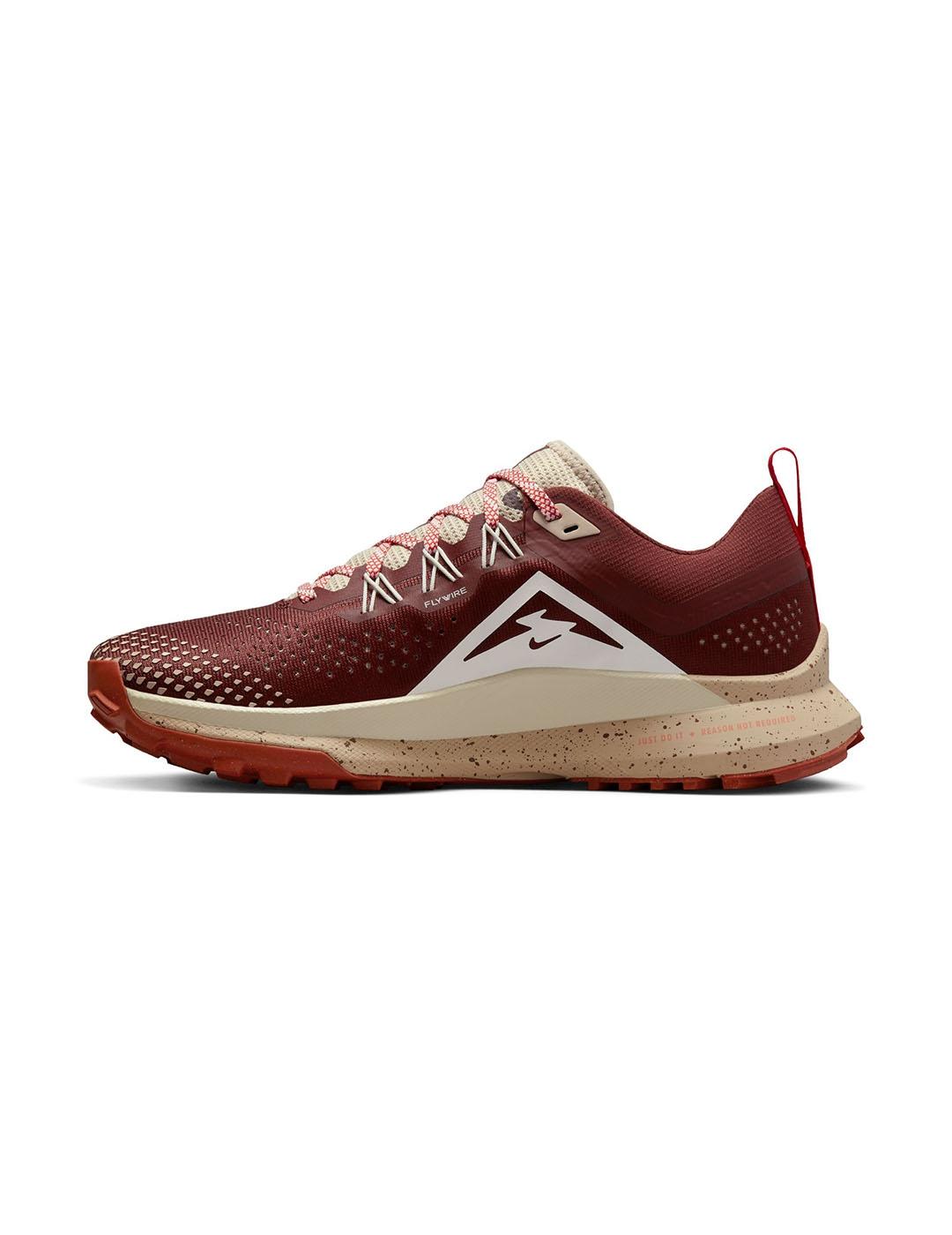 Zapatilla Mujer Nike Pegasus Trail 4 Granate