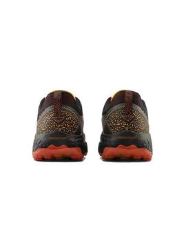 Zapatilla Hombre NB Fresh Foam Hierro V7 Verde