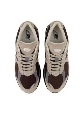 Zapatilla Hombre New Balance 2002RO Marrones